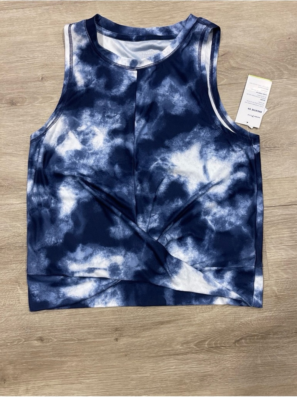 Old Navy women’s workout Tank Top size medium NWT